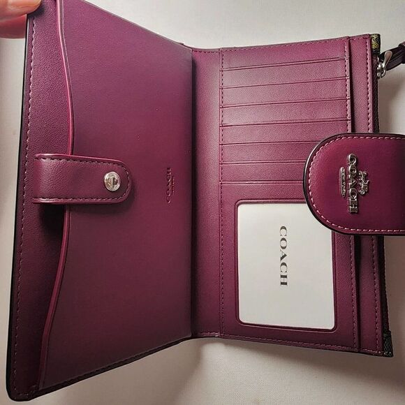 NWT Coach CM838 Tech Phone Wallet In Signature Canvas With Country Flora… - Picture 3 of 3